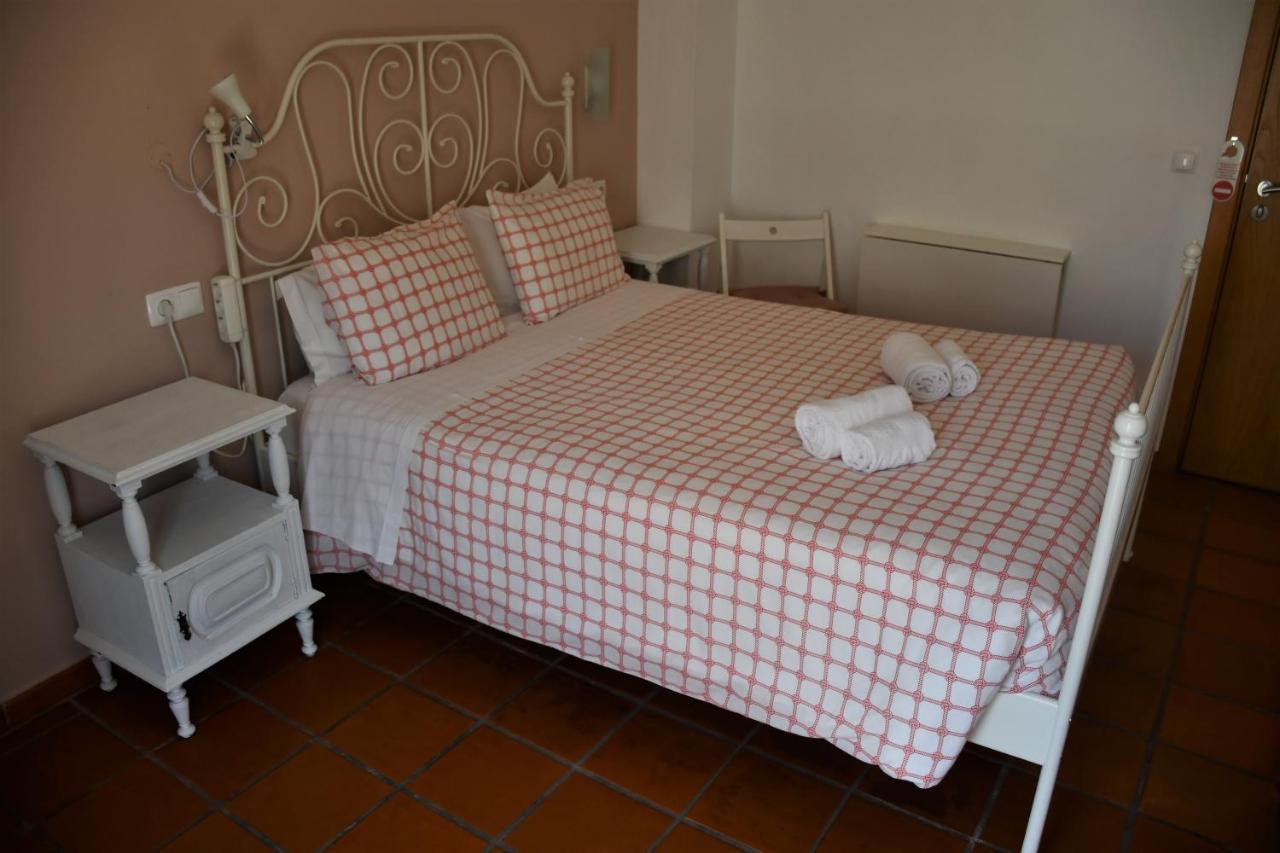 Alojamentos Vitinho - Vila Nova Milfontes Vila Nova de Milfontes Bagian luar foto