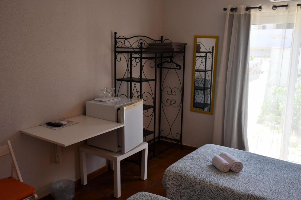 Alojamentos Vitinho - Vila Nova Milfontes Vila Nova de Milfontes Bagian luar foto